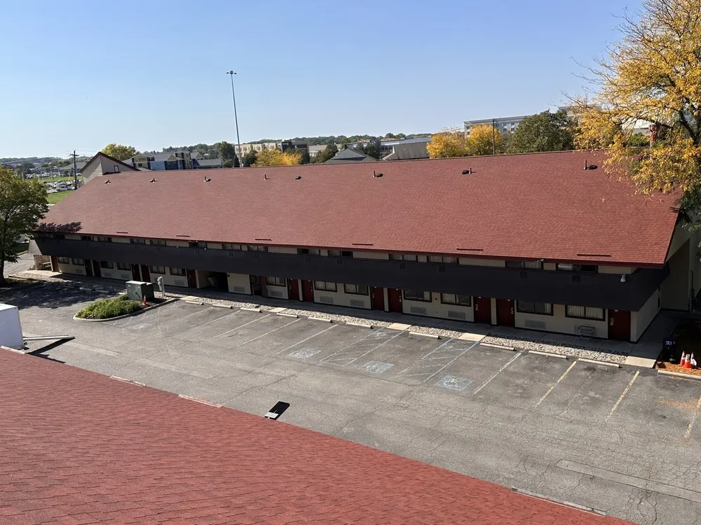 Slide of Bella’s Roofing