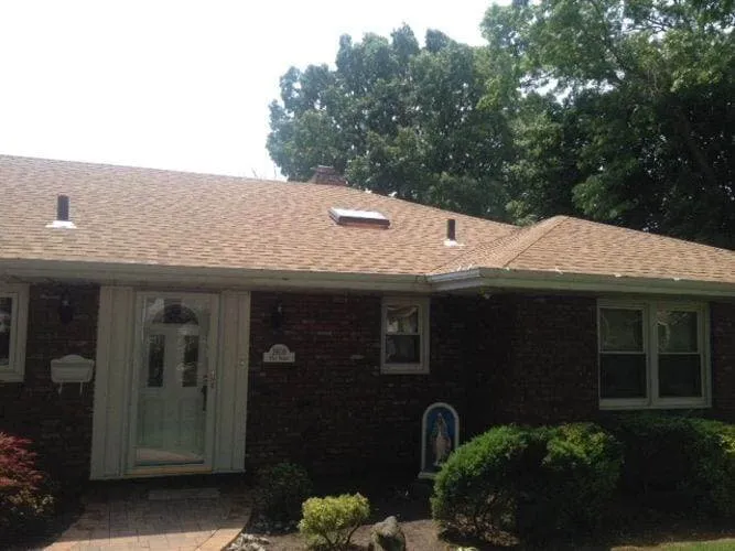 Slide of Bellerose Roofing & Siding