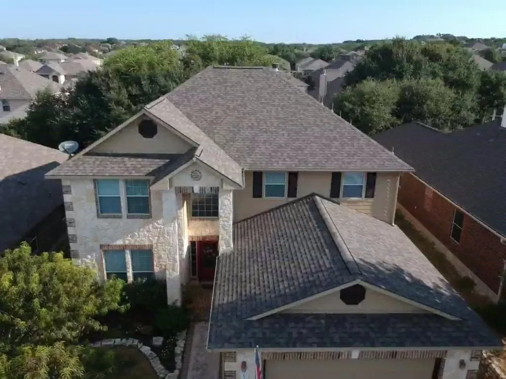 Slide of Bellum Roofing & Construction