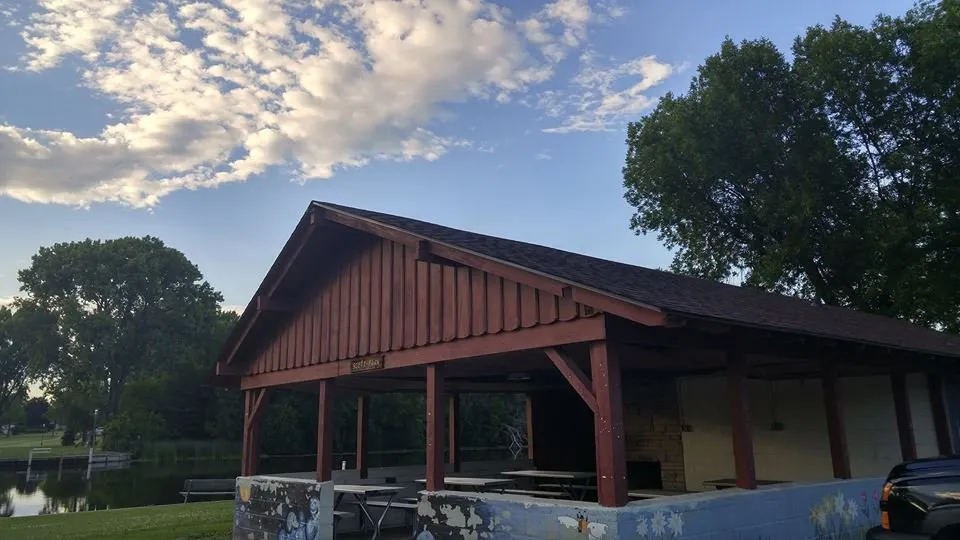 Slide of Ben Arnold Roofing