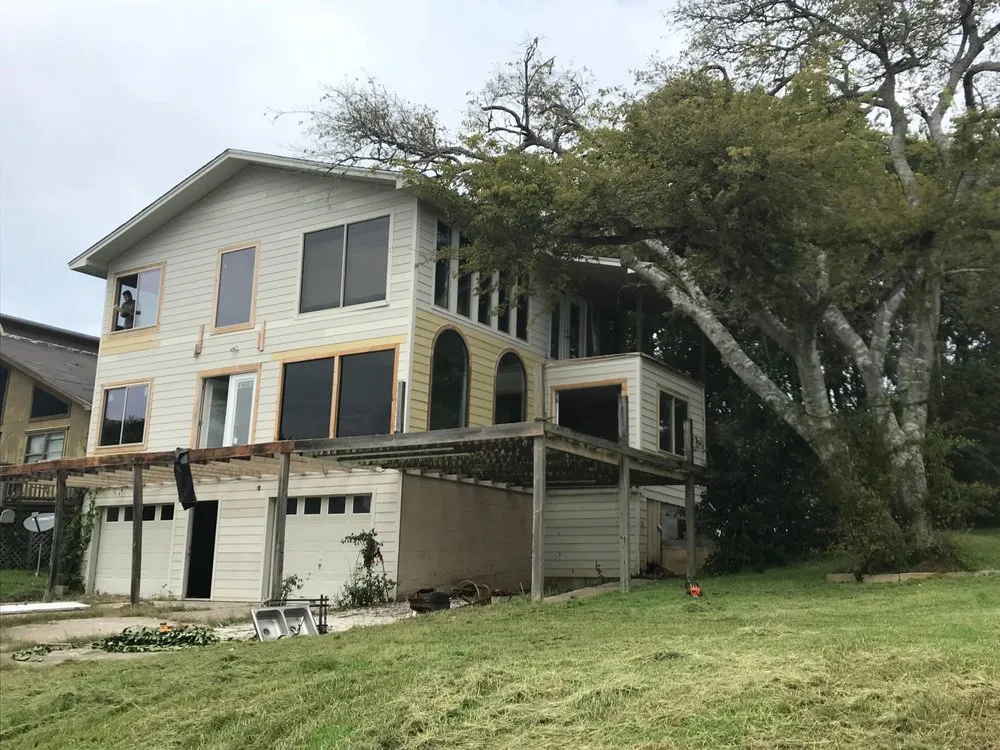 Professional roof installation for fast service across Porter, TX - Ben Diaz Roofing