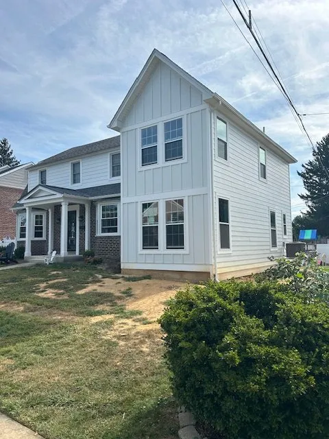 Slide of Ben Franklin Roofing