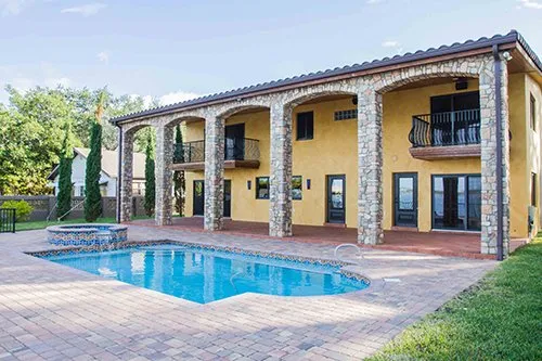 Slide of Ben Kee Construction