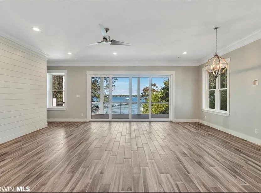 Slide of Ben Murphy Roofing