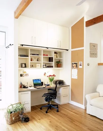 Slide of Benchmark Builders