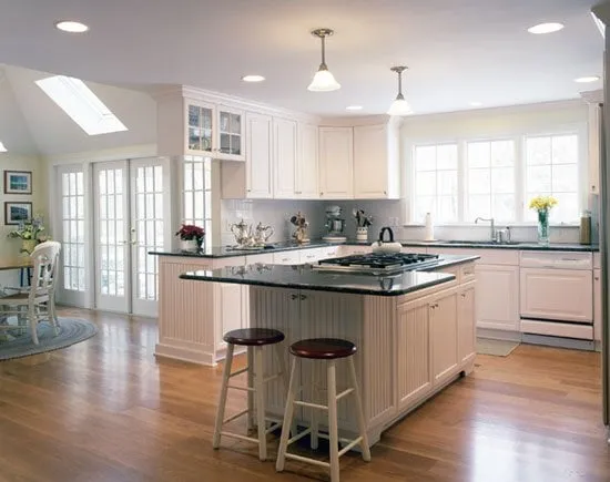 Slide of Benchmark Builders