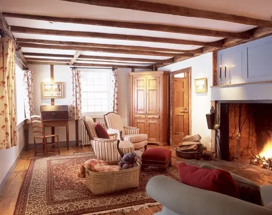 Slide of Benchmark Builders