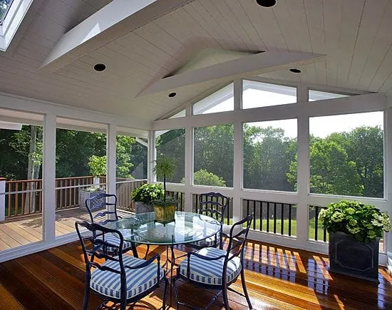 Slide of Benchmark Builders