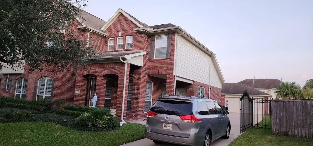 Slide of Bencle Services