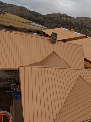 Bend Quality Roofing Logo