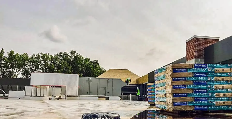 Slide of Bendelow Building