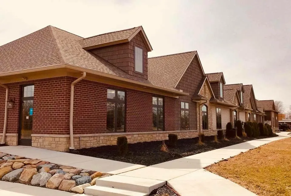 Slide of Bendelow Building