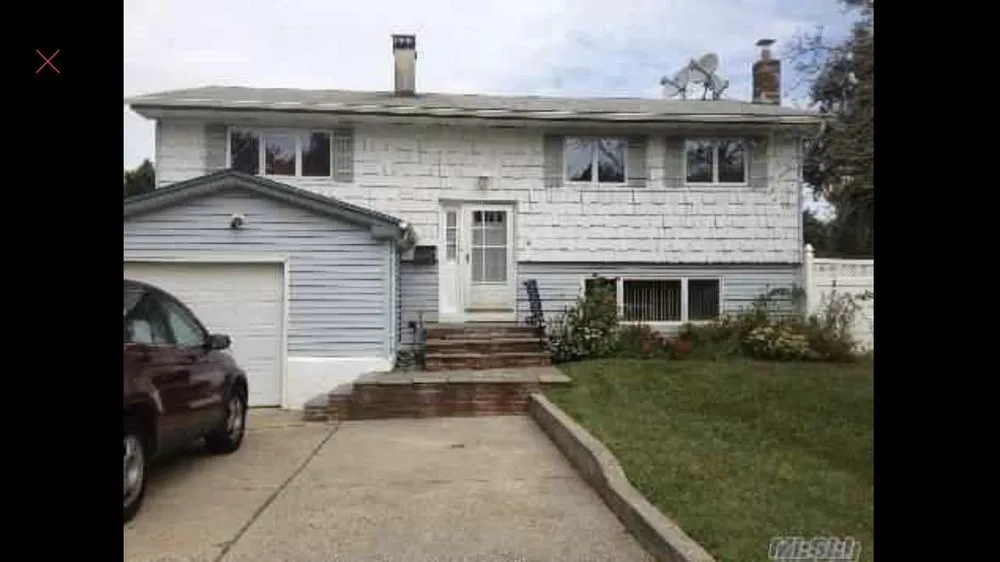 Slide of Benitez Remodeling