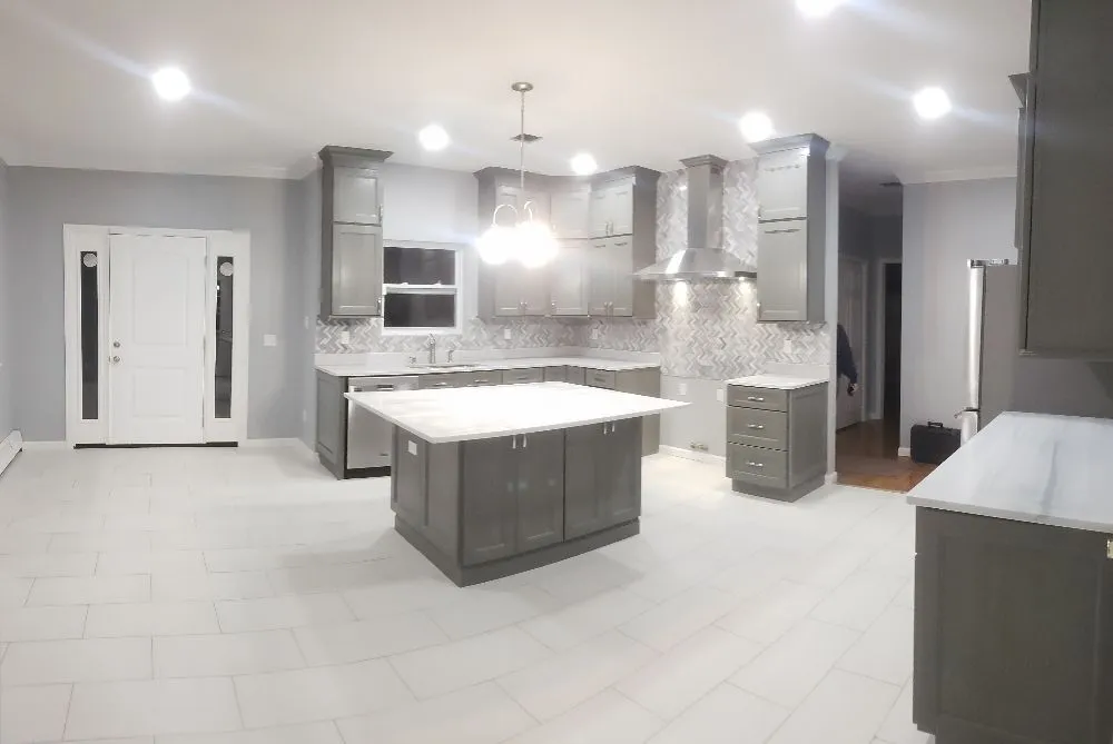 Slide of Benitez Remodeling