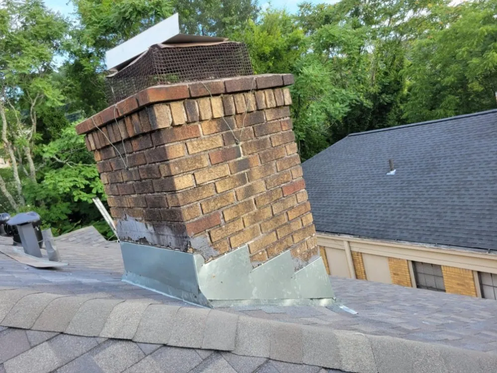 Slide of Benitez Roofing