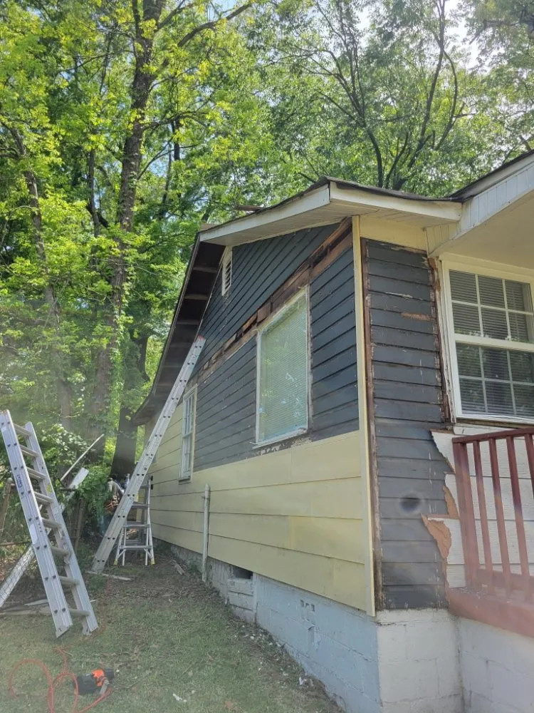 Slide of Benitez Roofing