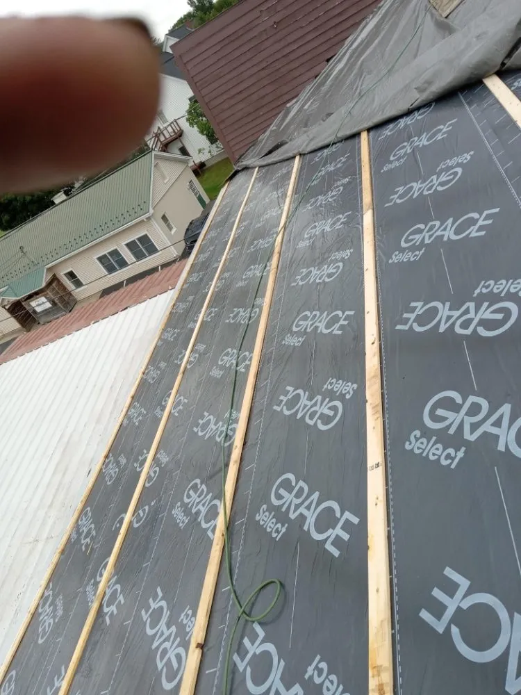 Slide of Benjamin Pauls Roofing and Renovations