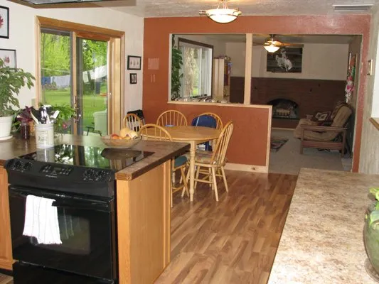 Bennu Renovations Logo