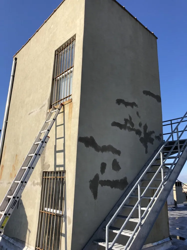 Slide of Benny's Contracting