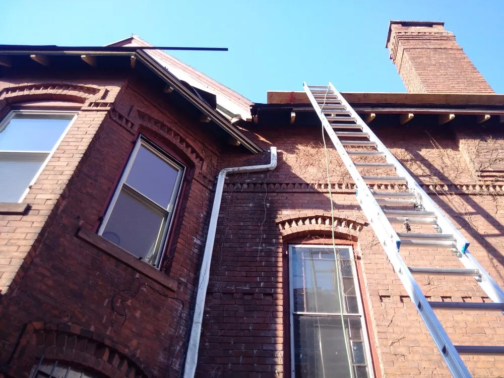 Slide of Benoit Construction Group