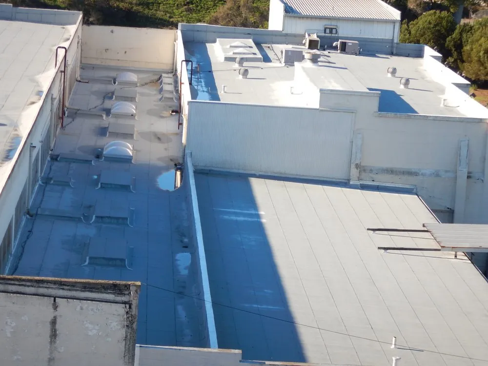 Slide of Ben's Roofing