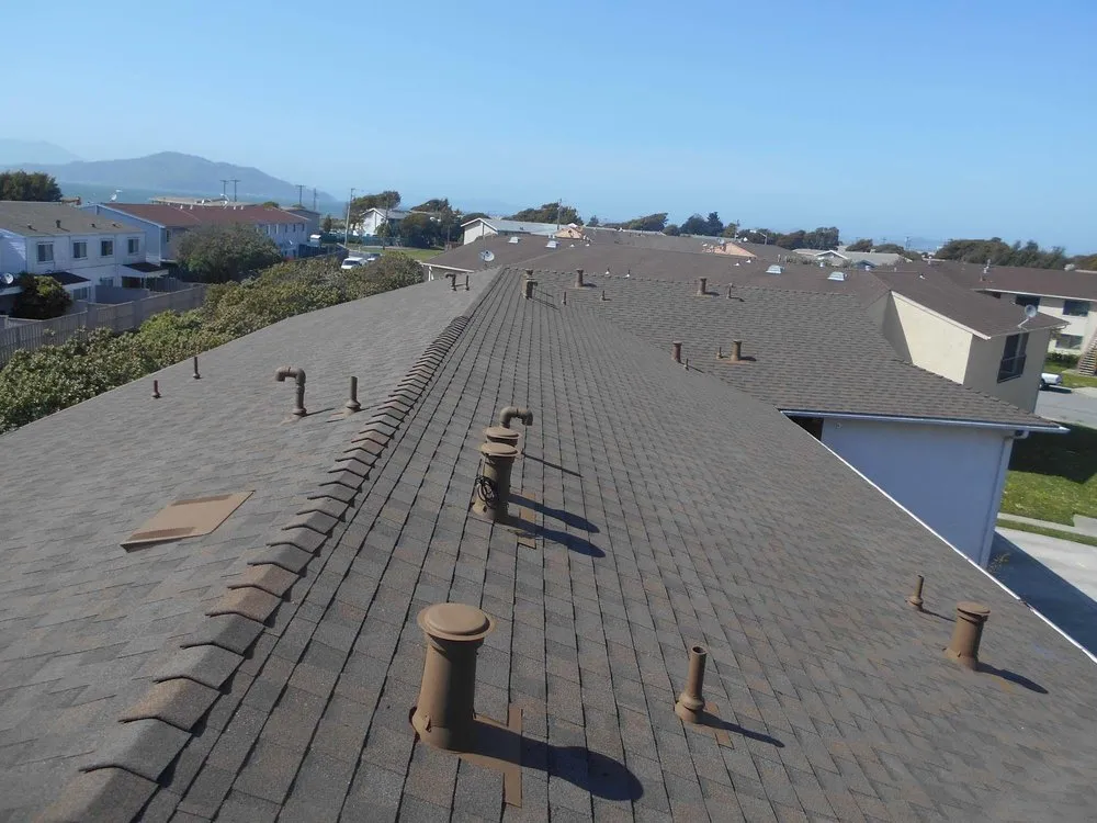 Slide of Ben's Roofing