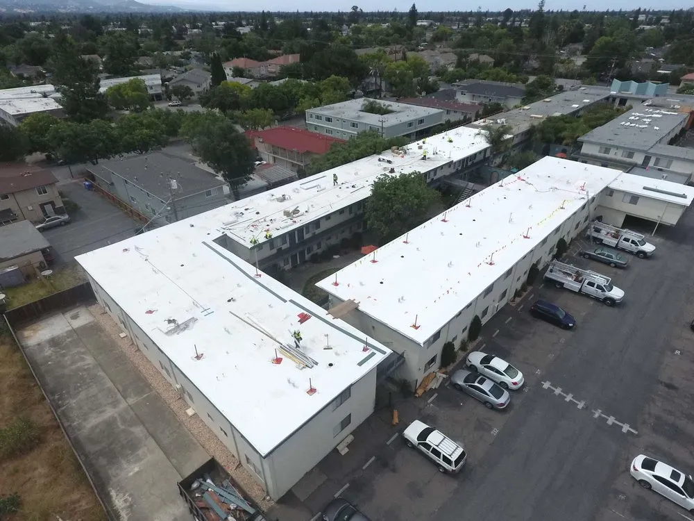 Slide of Ben's Roofing