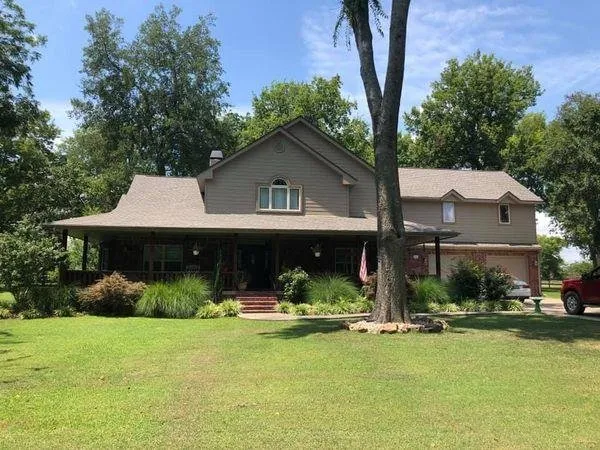 Slide of Benson Roofing