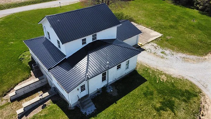 Emergency roof repair in Holmesville, OH - Benton Roofing