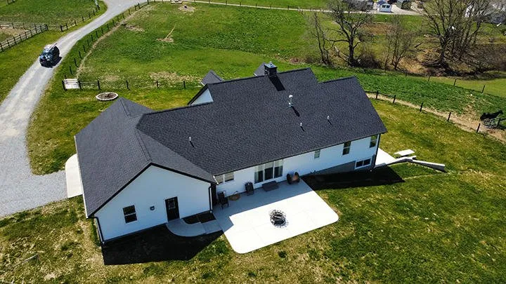 Top-rated roof installation experts serving Holmesville, OH - Benton Roofing