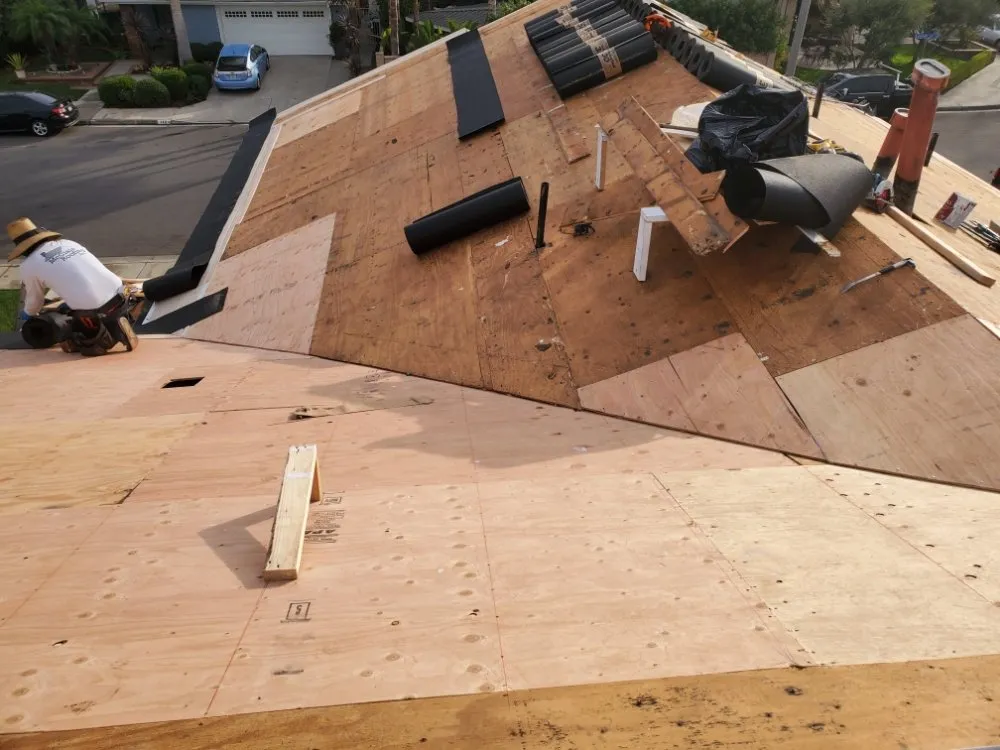 Slide of Berber-Bravo Roofing