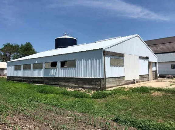 Slide of Berg Roofing & Construction