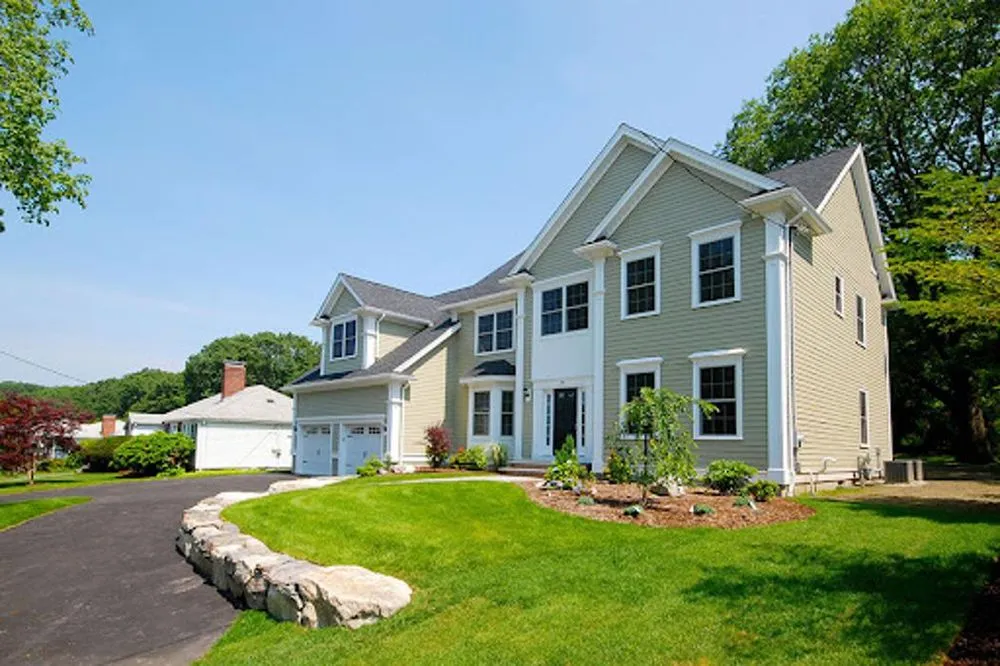 Slide of Berglund Homes