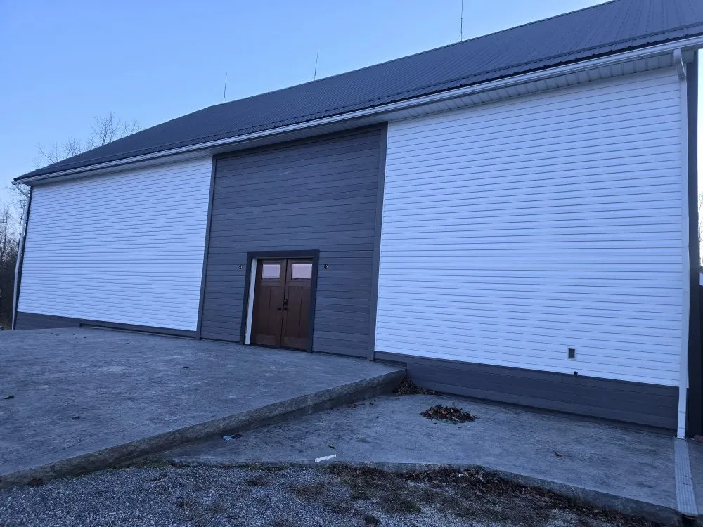 Reliable flat roof repair in Homeworth, OH - Berlin Restoration