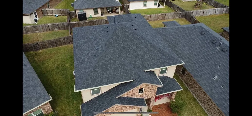 Slide of Berry Good Roofing & Efficiency