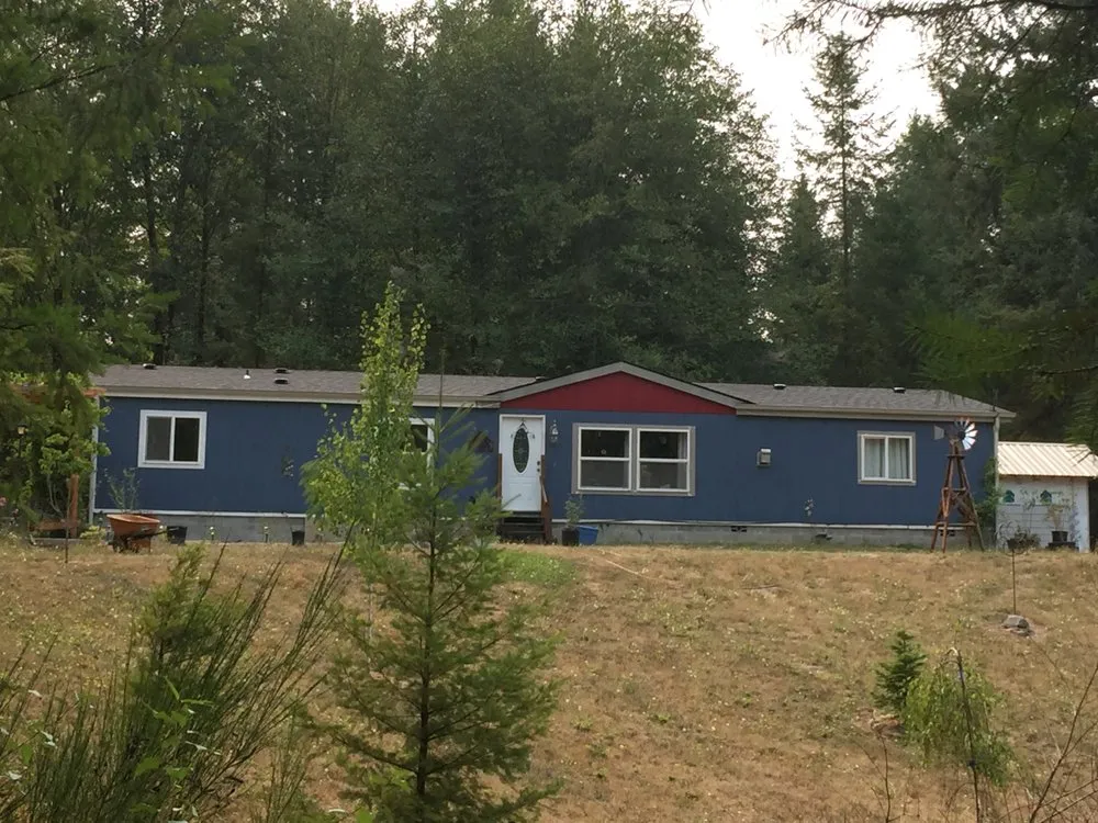 Slide of Berry Good Roofing