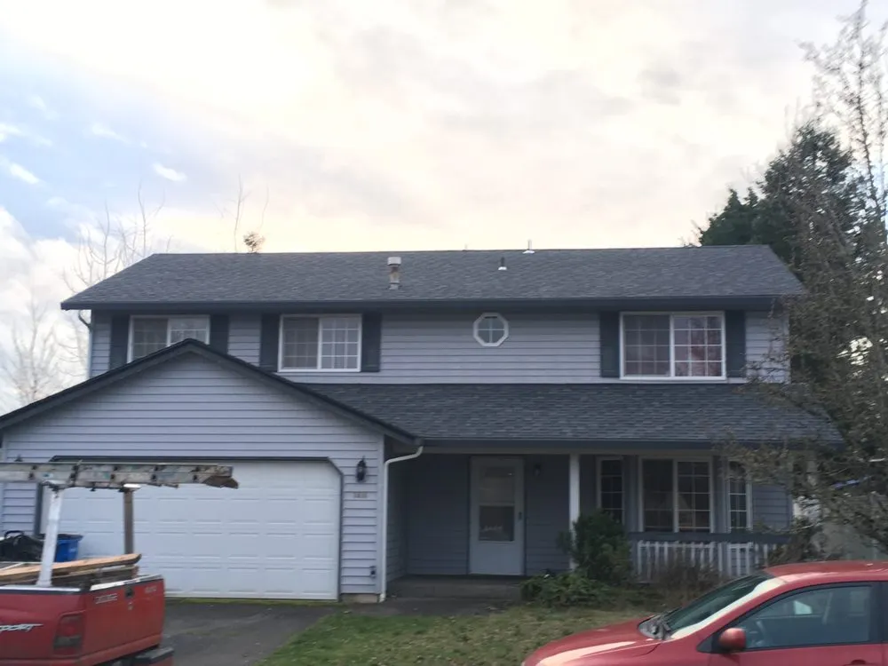 Slide of Berry Good Roofing