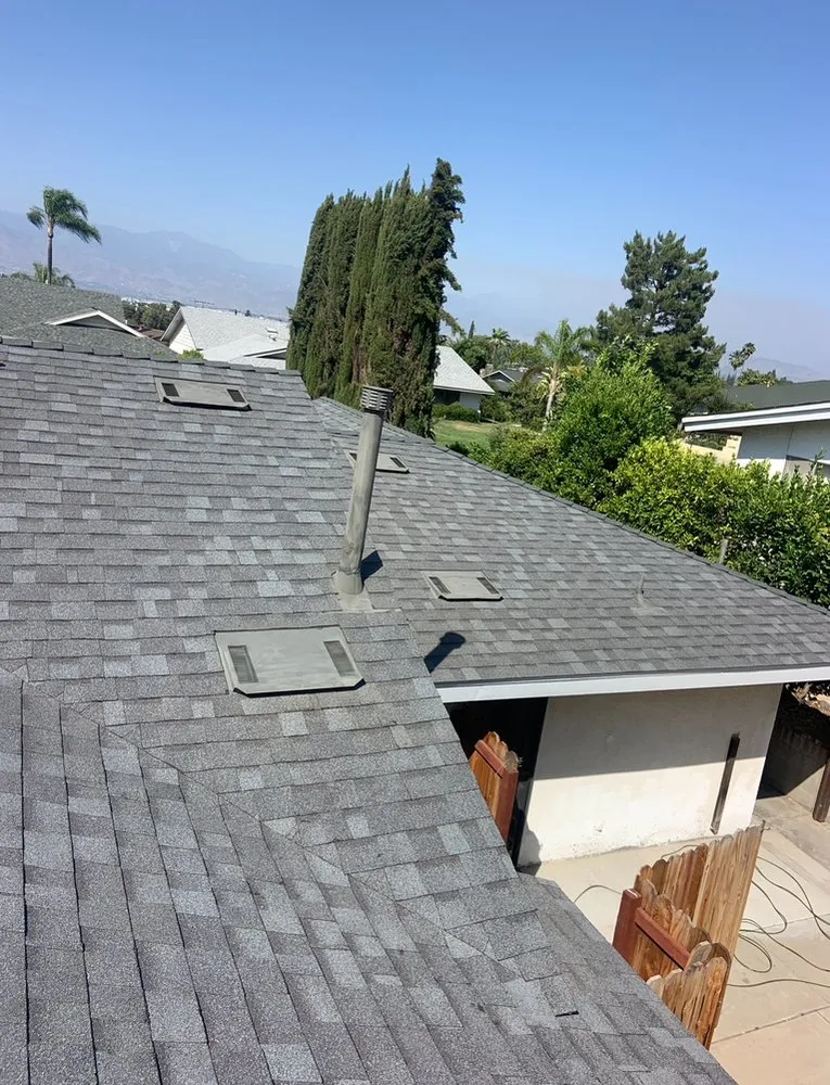 Slide of Berry Roofing & Solar