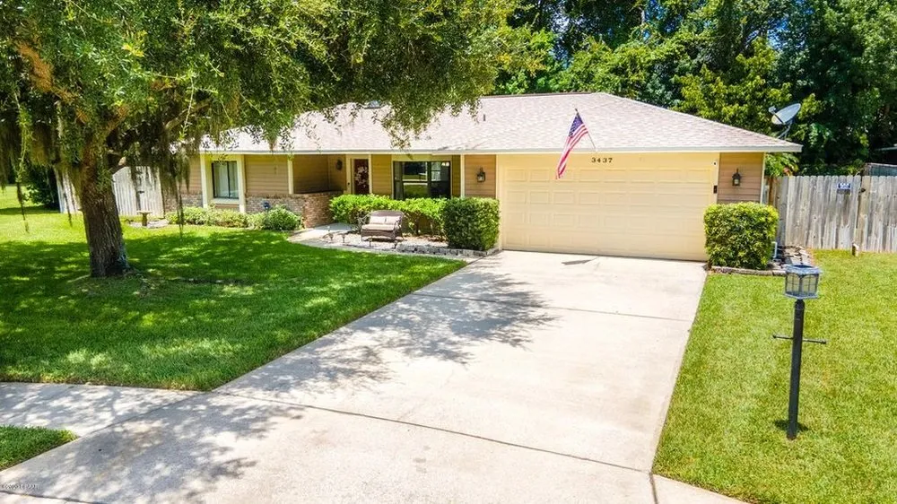 Slide of Bert Faircloth Roofing