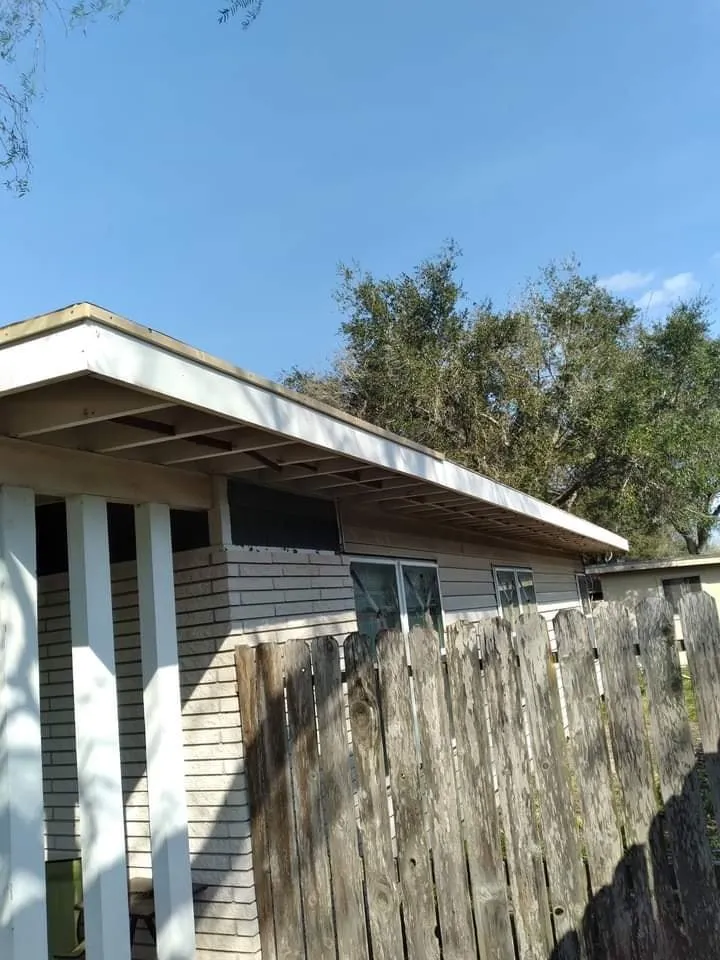 Slide of Bert's Roofing