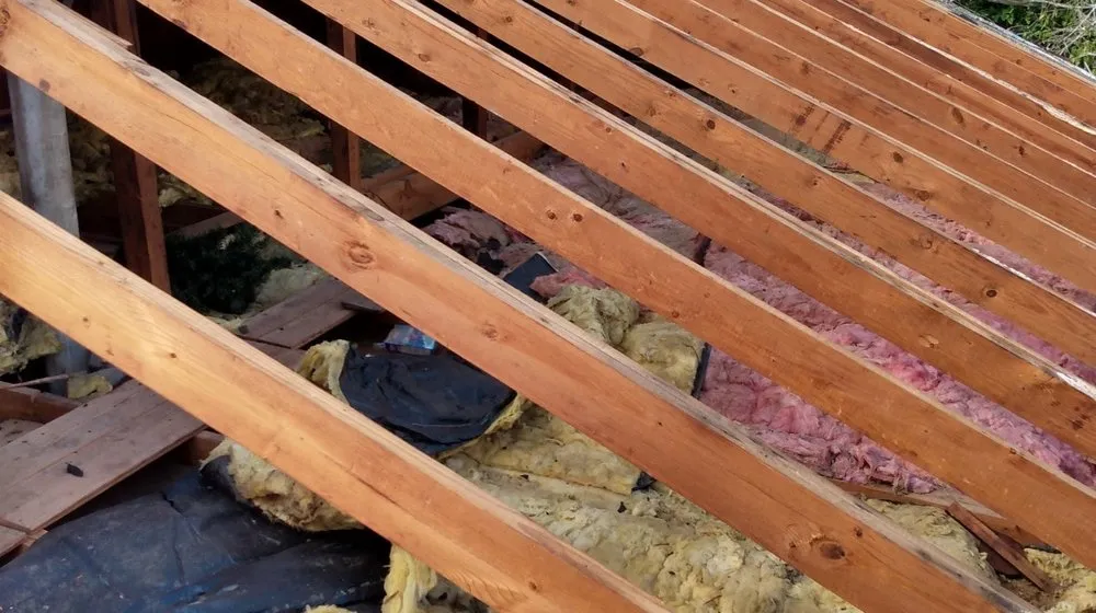 Slide of Bert's Roofing