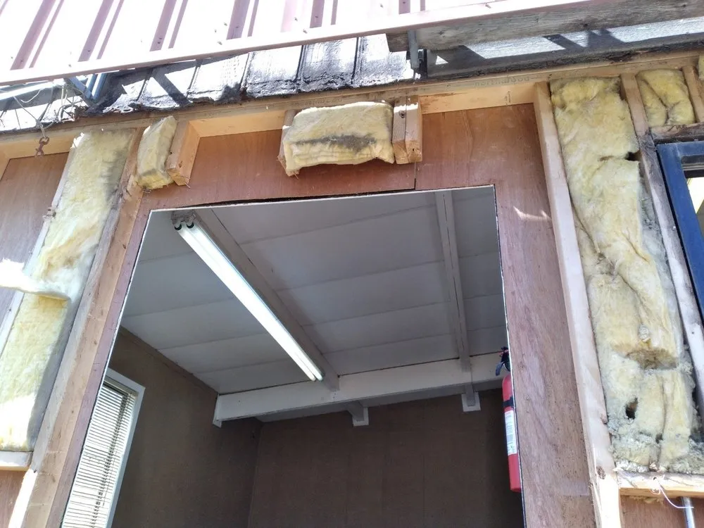 Slide of Bert's Roofing