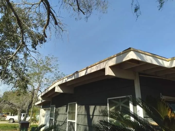 Slide of Bert's Roofing