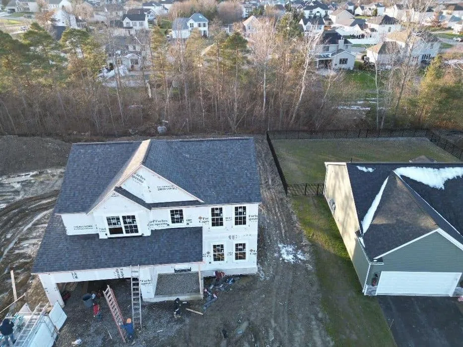 Slide of Besroi Roofing & Siding