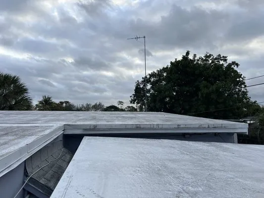 Bessard Roofing Logo