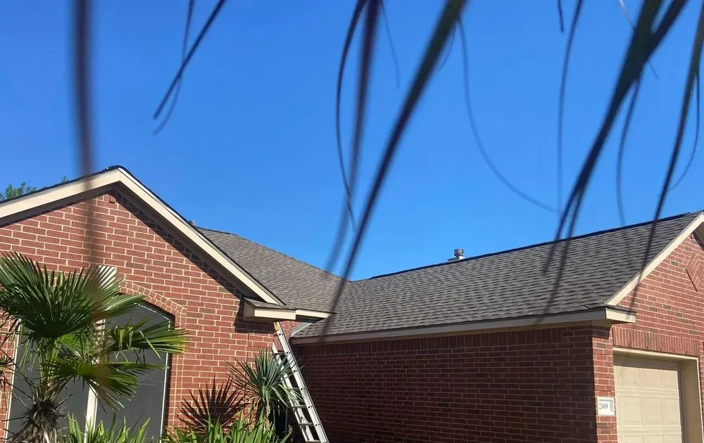 Slide of Besser Renovations