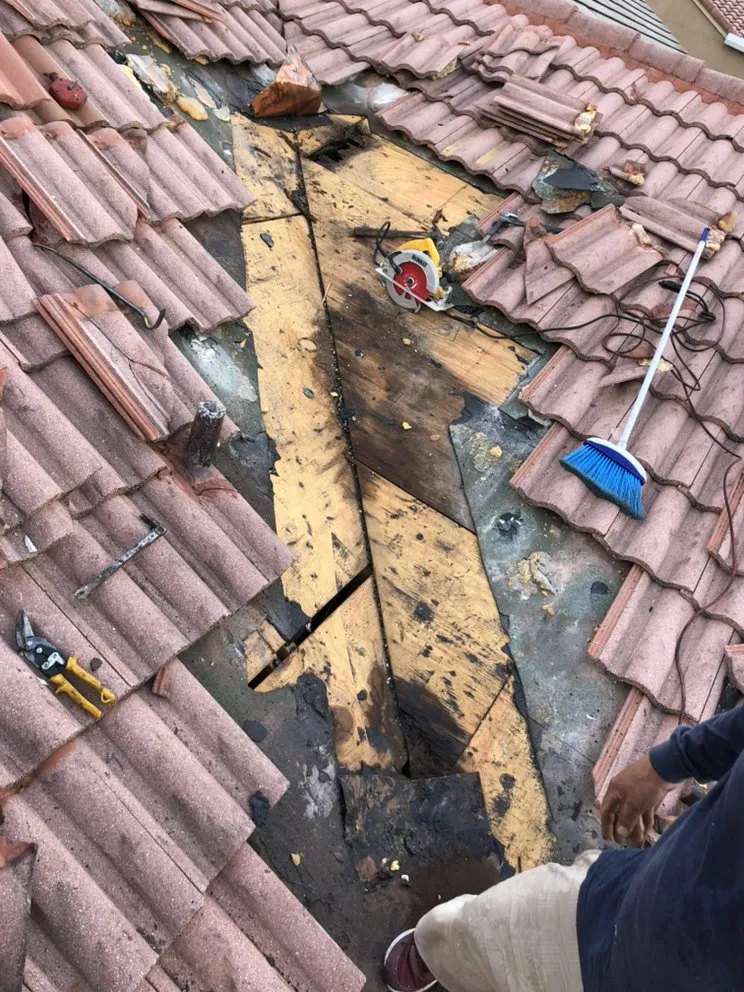 Slide of Best American Roofing