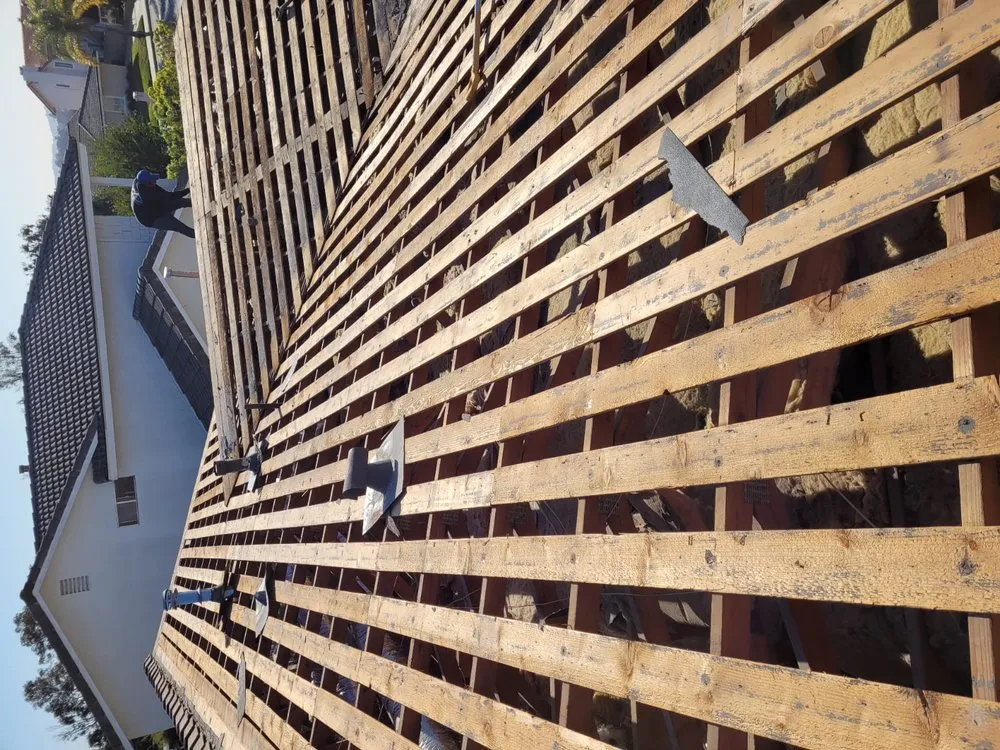 Slide of Best Bet Roofing