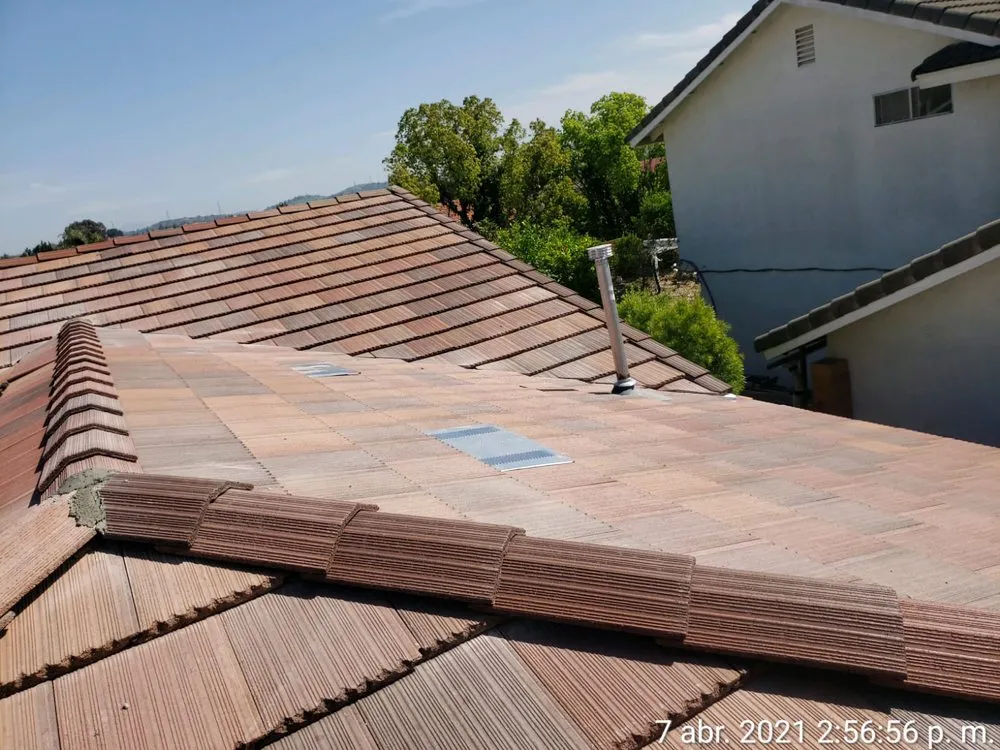 Slide of Best Bet Roofing