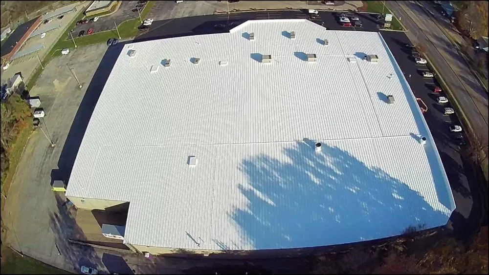 Professional roof replacement experts serving Media, IL - Best Choice Roofing & Construction